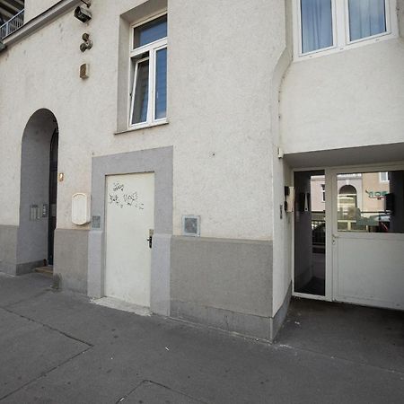 Spacious Apartment With Huge Shared Terrace And Grill Located Between City Centre And Donau River Viyana Dış mekan fotoğraf